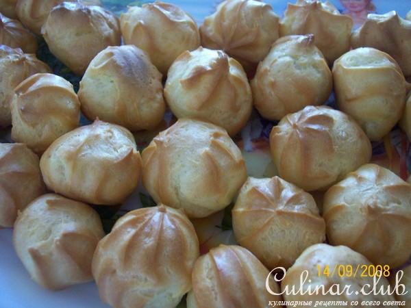 Персиковый торт с профитрольками