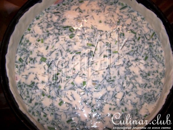 Сырно-сливочный киш-суфле с помидорами и беконом