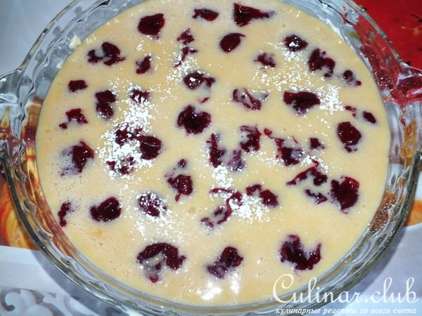 Французская рисовая запеканка с вишней