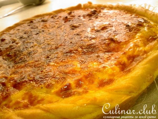 Пирог/киш с курицей и яблоками