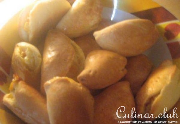 Пирожки с овощной начинкой.