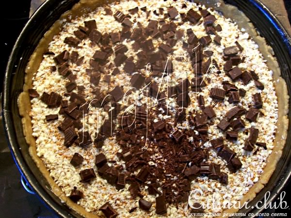 Пряный пирог из овсянки со сгущенным молоком