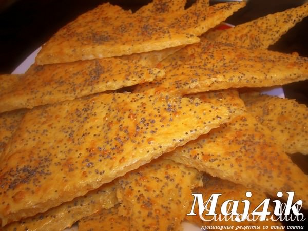 Закуска "Сырные треугольнички с маком"