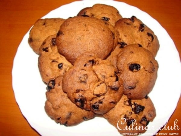Печенье с сушёной клюквой и белым шоколадом