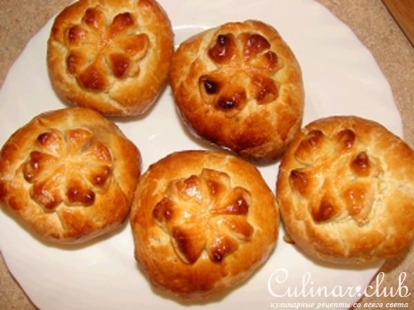 Булочки с нектаринами