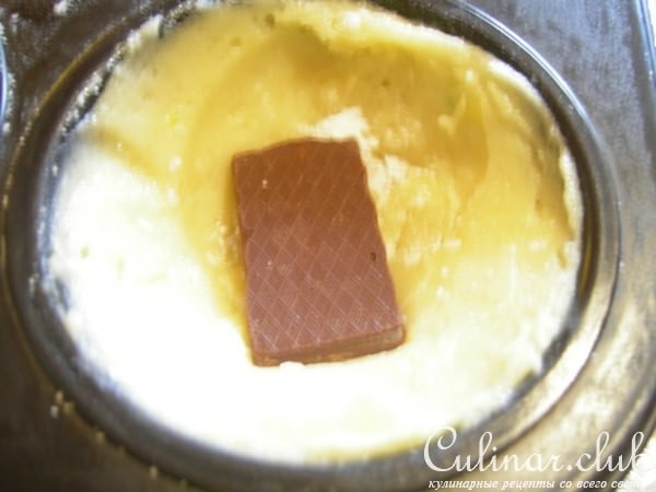 Кексы на сметане с шоколадной начинкой