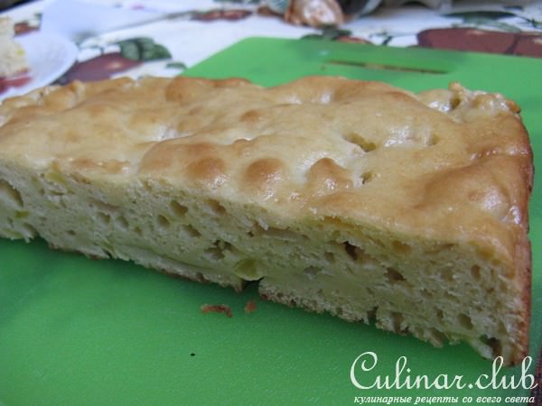 Пирог яблочный-вкуснейший и простейший.