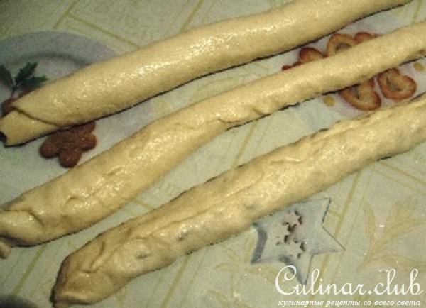 Сдоба с начинкой к чаю