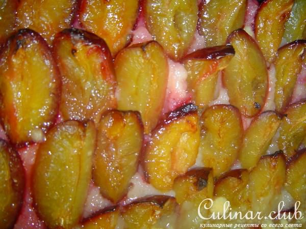 Кухен со сливами-Pflaumenstreuselkuchen.