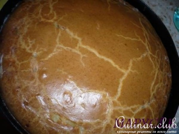 Пирог заливной с сыроежками и картошкой
