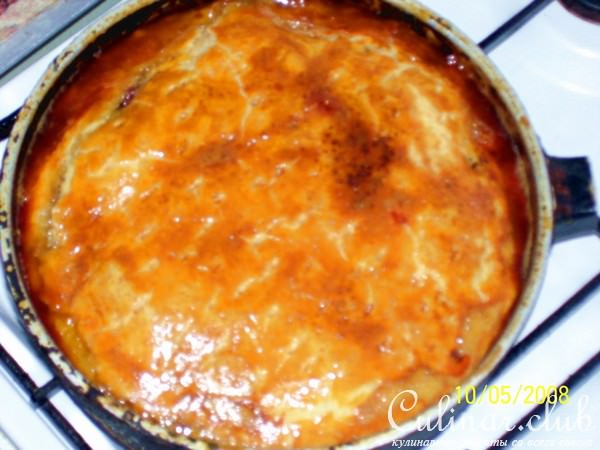 Закрытый яблочный пай с изюмом