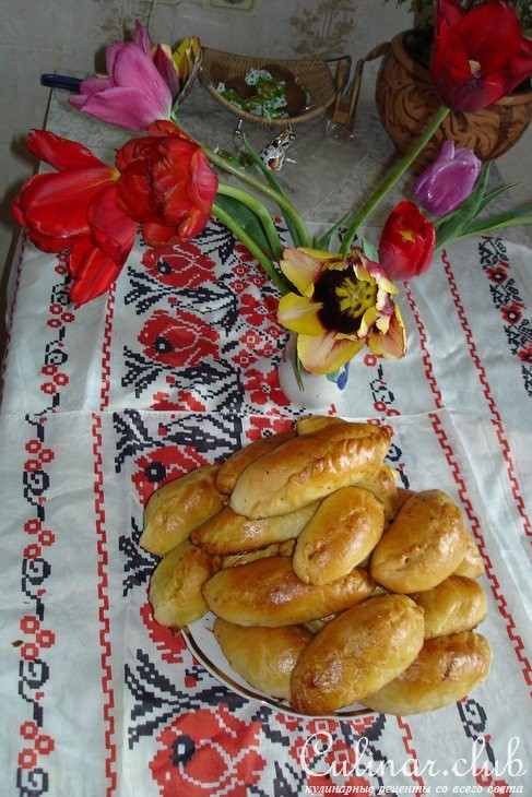 Золотистые воздушные пирожки( без яиц)