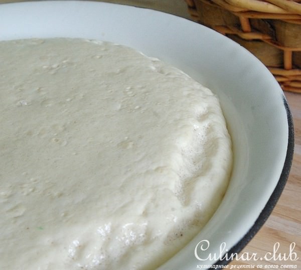 Крученые плюшки и косичка из дрожжевого теста