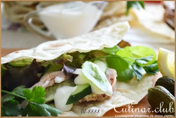 Тонкий лаваш в домашних условиях с курицей.