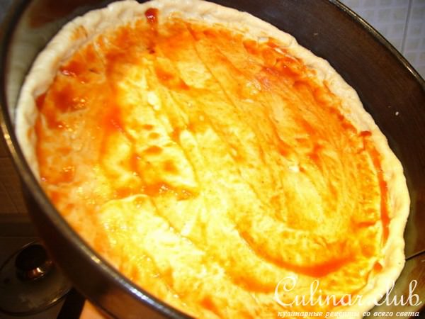 Пирог с курицей и сыром