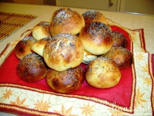 Булочки с маком