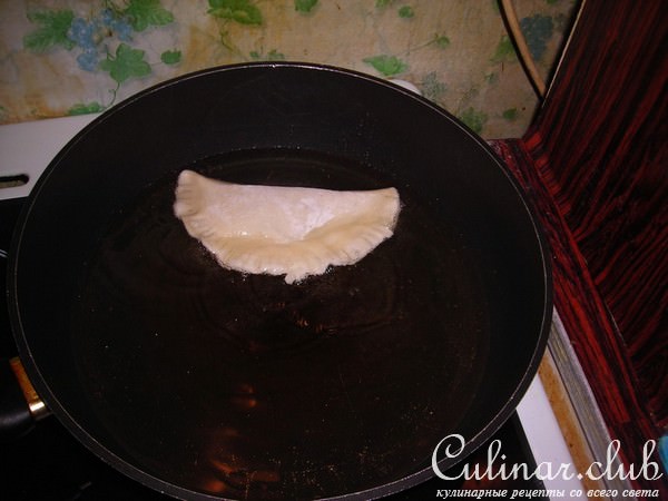 Крымские чебуреки.