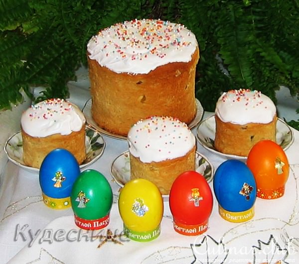 КУЛИЧ НА ЗАВАРНОМ ТЕСТЕ (вариант)