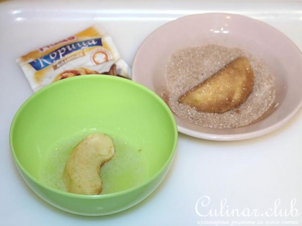 Яблочная улитка с маком