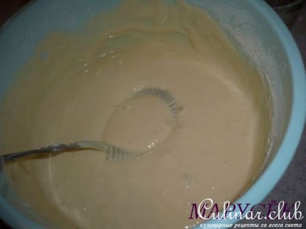 Пирог заливной с сыроежками и картошкой
