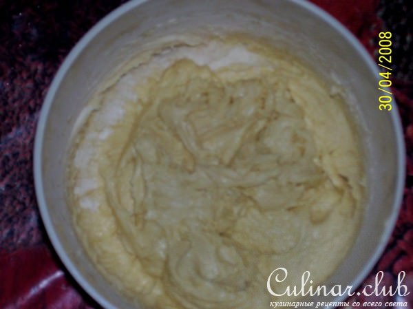 Сметанный пай с клубникой