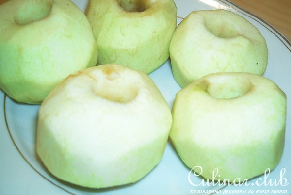 ЯБЛОКИ В СЛОЙКЕ
