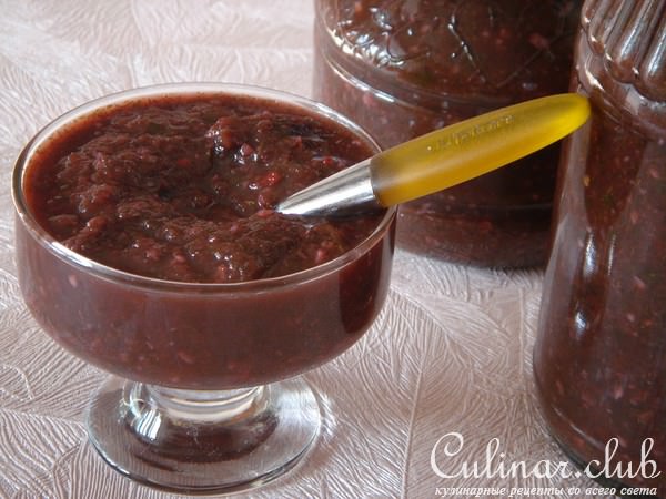 Соус из слив к мясу , шашлыку