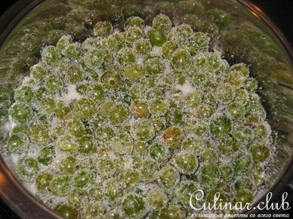 крыжовник в собственном соку с сахаром