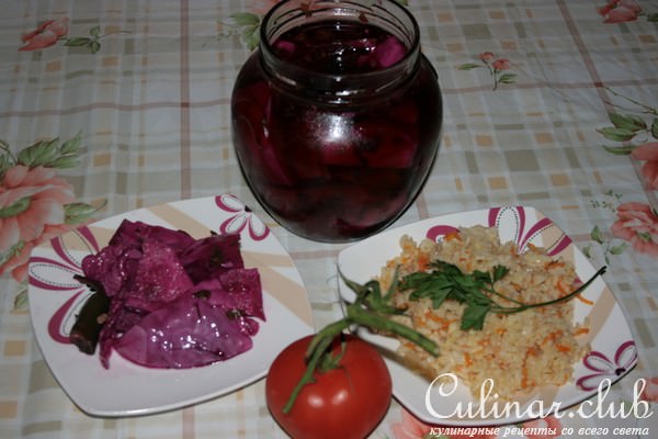 Капуста краснокачанная маринованная