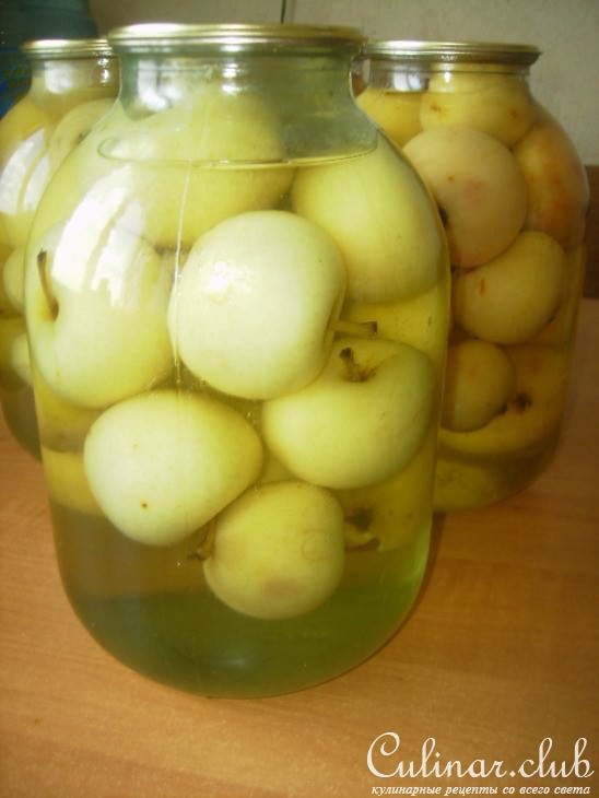 Яблоки в сиропе (на зиму)